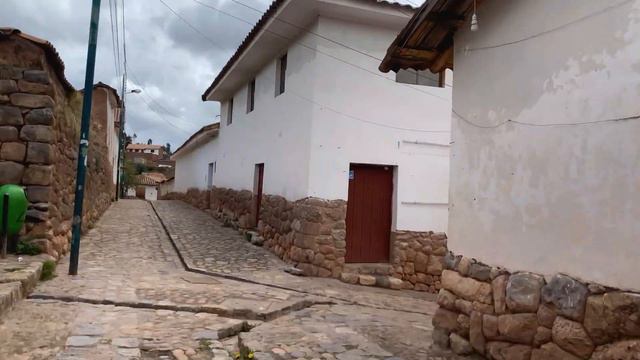 Walking Tour 4K | Chincheros, Cusco - Perú смотреть онлайн