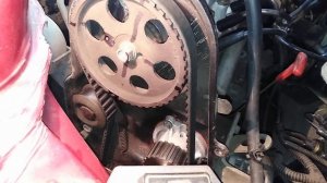 Как выставить правильно распредвал для регулировки клапанов на Таврии.