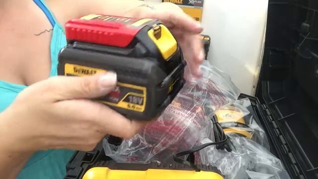 DeWALT DCG414 - DeWALT DCB118 - DeWALT DCB548 - DeWALT Akku Winkelschleifer - Amoladora Bateria