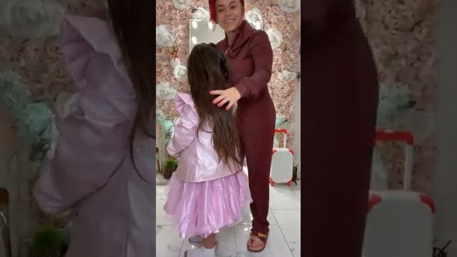 ALISTÁNDOLAS ????? PARA SU CUMPLEAÑOS ⚠️ смотреть онлайн