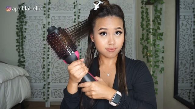 How To: Soft Curls / Silky Smooth Hair | Garnier Fructis Sleek & Shine | Blow-dry Brush