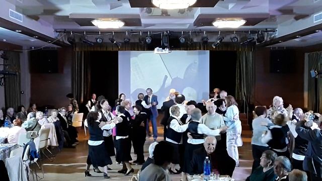 Новогодний еврейский танец-игра "Завет Отцов" Лехаим г.Харьков смотреть онлайн