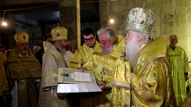 Кафедральный собор Александра Невского. Первая Божественная литургия. Слово Архиерея. смотреть онлайн