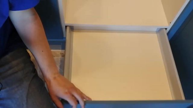 Матовая кухня без ручек Blum смотреть онлайн