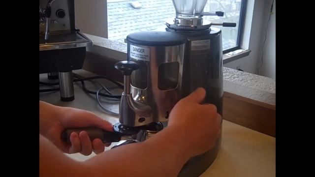 Mazzer Luigi Super Jolly Commercial Coffee Grinder смотреть онлайн