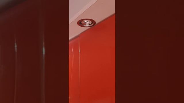 Замена лампочки в кухонном гарнитуре