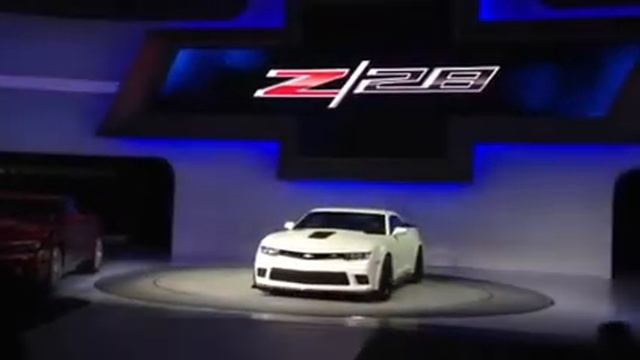 GM exec talks 2014 Chevrolet Camaro Z/28 смотреть онлайн
