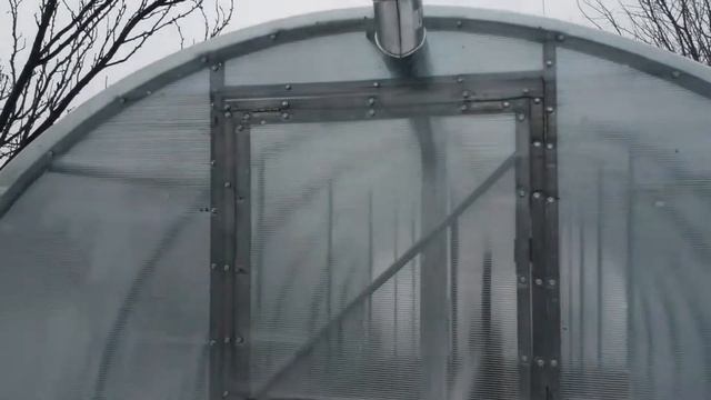 Котёл длительного горения в теплице.Обогрев теплицы. смотреть онлайн