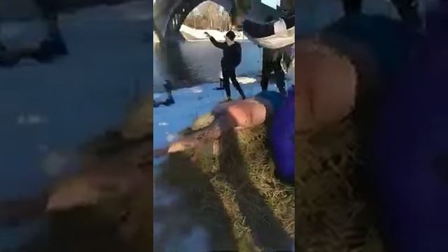 Как правильно парить дубовым веником. Крещение 2019 Гидропарк. Лира-ЛТД смотреть онлайн