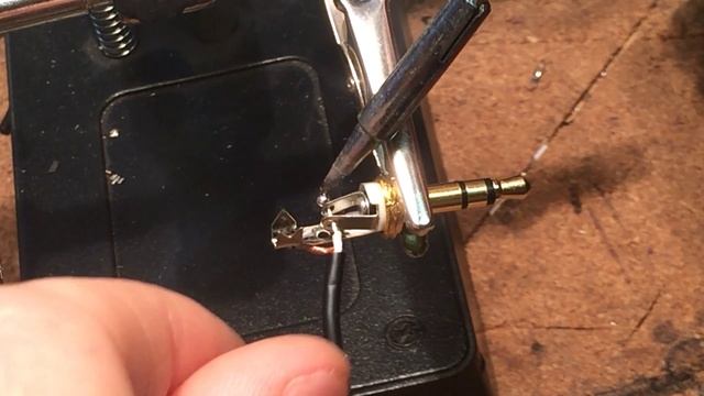 how to soldering mono mic to stereo jack? паять моно микрофон к разъему стерео мини джек смотреть онлайн