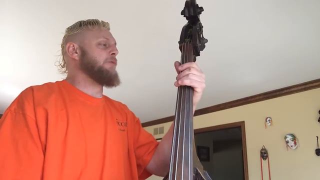 Upright bass cover of "Sixteen Tons" смотреть онлайн