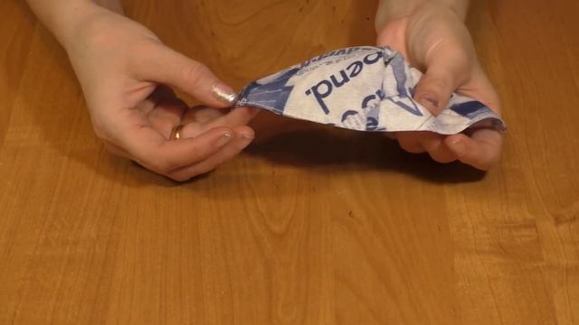 Как сшить маску без выкройки за 4 минуты. How to sew a mask without a pattern in 4 minutes. DIY смотреть онлайн