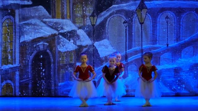 Детский балет "Щелкунчик". Пажики смотреть онлайн
