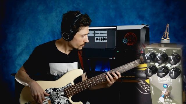 Обзор MXR M81 Bass Preamp // Один из лучших преампов для бас гитары смотреть онлайн