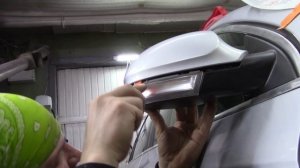 Как снять крышку зеркала ПАССАТ Б6