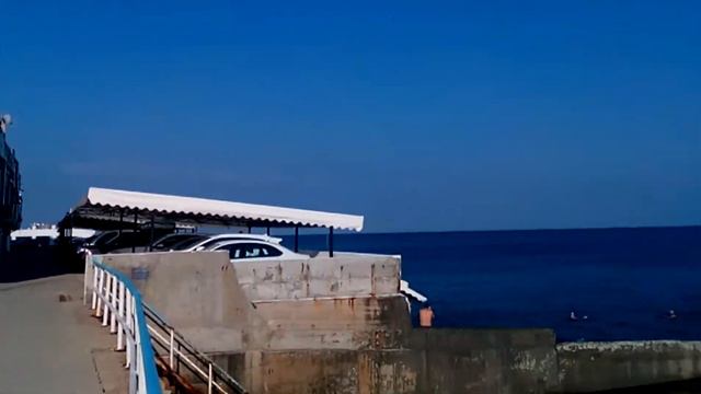 Пляж Алупка рядом с п Симеиз галька и валуны смотреть онлайн