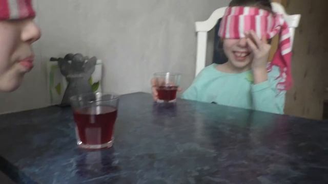 Челлендж с детскими пюрешками смотреть онлайн