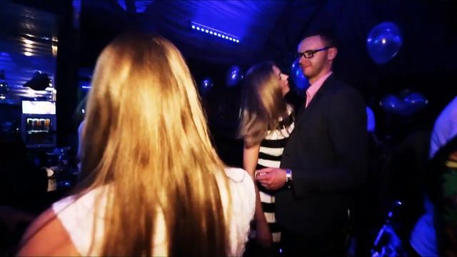 Image Video 2 Lookin Rooms