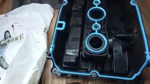 ЗАМЕНА ПРОКЛАДКИ НА ШЕВРОЛЕТ КРУЗ / ПОКРАСИЛ КЛАПАНУЮ КРЫШКУ F16D4 1.6 литр / ЧИСТИЛ ФАЗОРЕГУЛЯТОРЫ