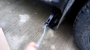 Инструкция по использованию штатного домкрата Дастера.