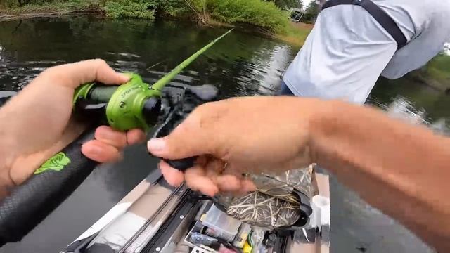 WORST FROG vs BEST FROG Topwater Fishing Challenge! смотреть онлайн