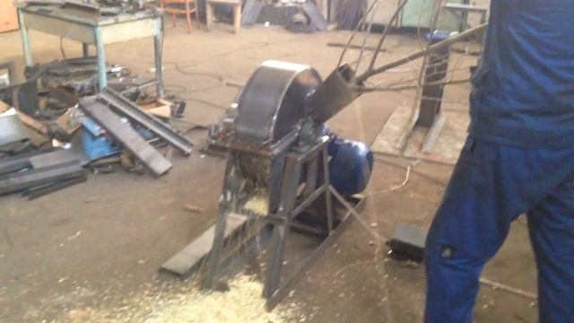 Щепорез 5 куб в час. Веткорез, щепкорез, опилкорез, изготовление щепы для арболита