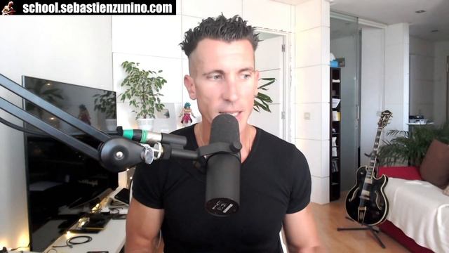 75 méthodes pour apprendre la Guitare de @cyrilmichaud #guitarvlog 142 смотреть онлайн