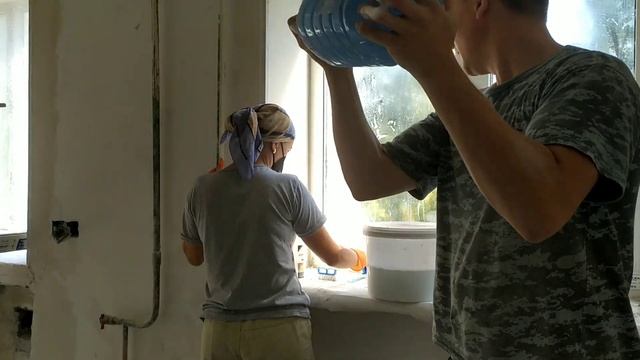 Чем отмыть окна от грунтовки и штукатурки после ремонта в квартире смотреть онлайн