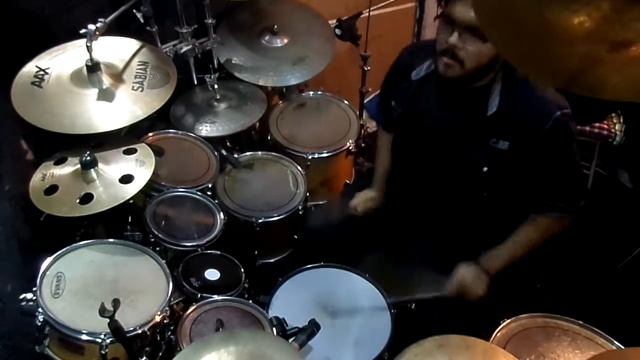 Monstergini - Testing new Sound - MaxX Studio смотреть онлайн