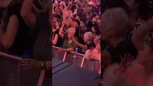 На рейве смотреть онлайн