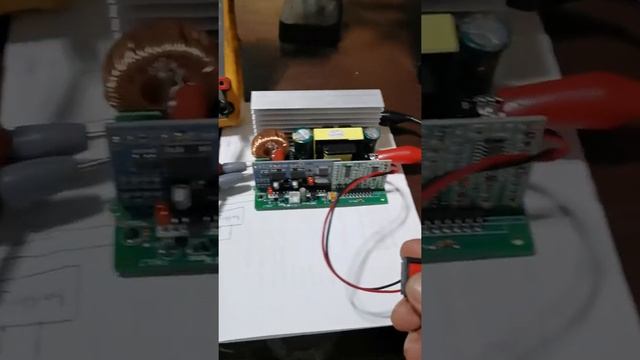 SUNYIMA 500watts 12VDC to 220AC Pure Sine Wave Inverter смотреть онлайн
