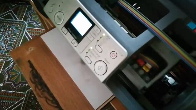 Epson stylus Photo R250 переделанный в планшетный принтер. смотреть онлайн