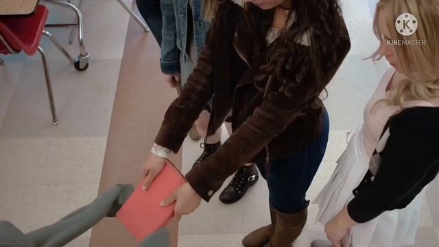 I put Confroting Yourself (FNF) over an Anti Bullying Video смотреть онлайн