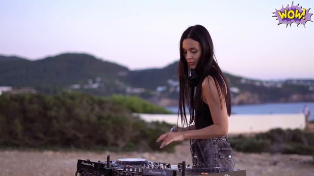 МакSим - Трудный Возраст Remix смотреть онлайн