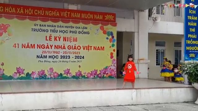 Thi văn nghệ 20/11/2023 - 3B смотреть онлайн