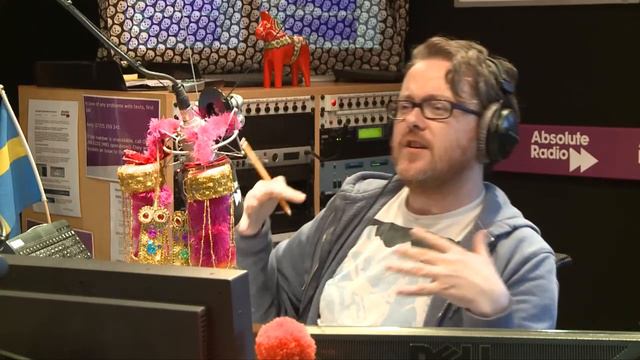 Rob Delaney on Geoff Lloyd's Hometime Show - @robdelaney смотреть онлайн