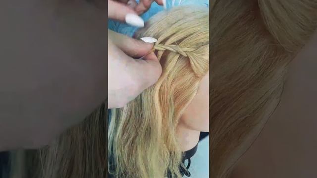 Прическа водопад за 5 мин. Уроки плетения на дому! смотреть онлайн