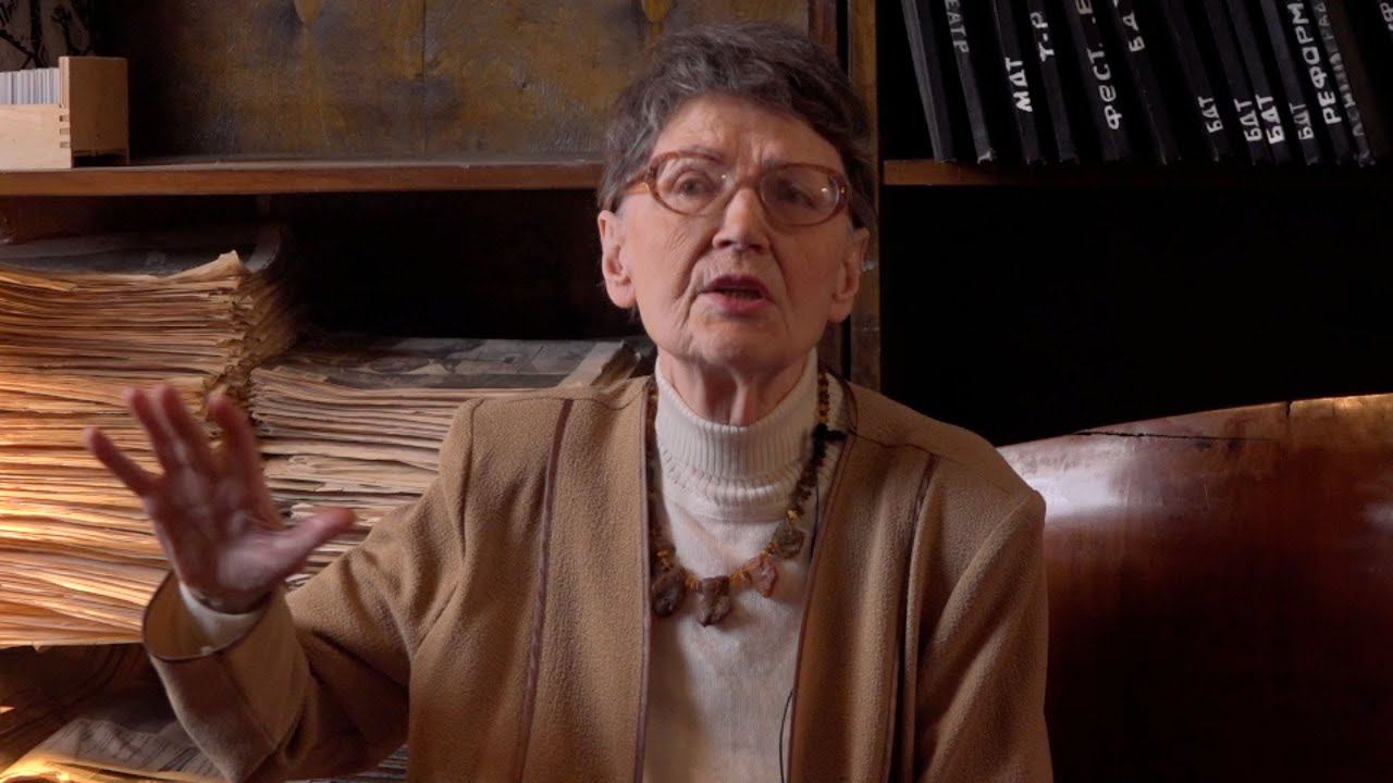 Любите ли вы поэзию? - Do You Like Poetry?