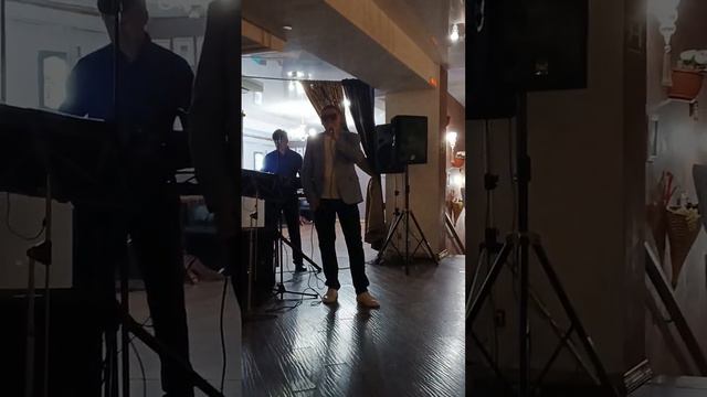 🔥Сергей Толстихин (группа "Белое золото") в кафе Тифлис 23 февраля 2023 года!! смотреть онлайн