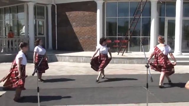 Scottish Dance Video, Millenium Park, Yaroslavl, Russia смотреть онлайн