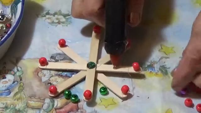 Как сделать снежинку своими руками-новогоднее украшение crafts for the new year смотреть онлайн