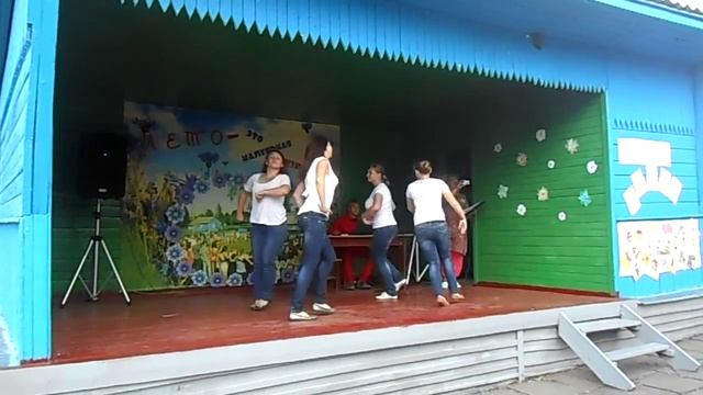 Лагерь имени Веры Терещенко танец Потолок ледяной