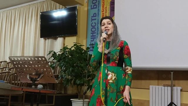 Даниэла Белый - Стих на Молдавском смотреть онлайн