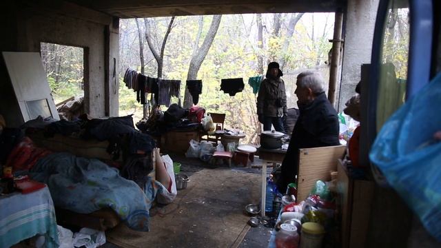 Запорожские бомжи – 2020. Один день из жизни запорожских бомжей смотреть онлайн