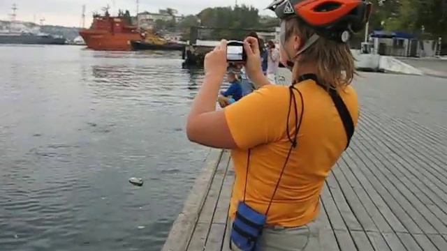 Севастополь. Набережная. Конец велопохода 2012. смотреть онлайн