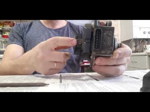 Потеря мощности Nissan. Не едет. Двигатель троит и глохнет. Меняем катушку зажигания.