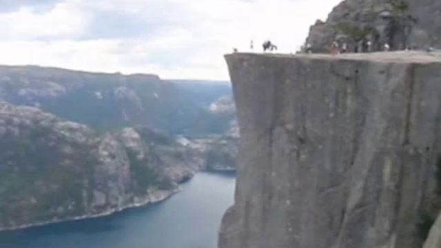 Preikestolen смотреть онлайн