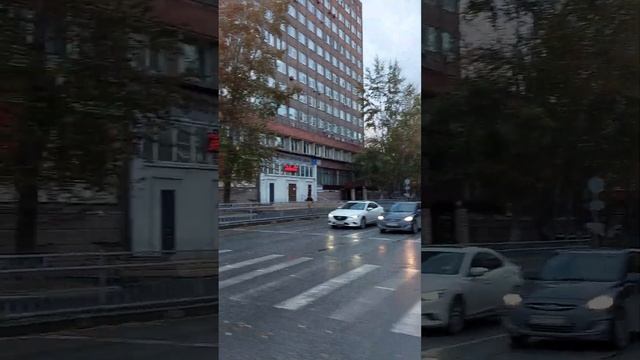 Екатеринбург: монумент Чёрный тюльпан#россия смотреть онлайн