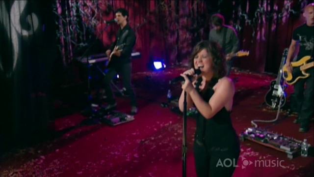 Kelly Clarkson - Walk Away (Sessions @ AOL 2007)