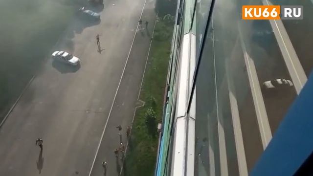Кадры с пожара по Октябрьской, 134 смотреть онлайн
